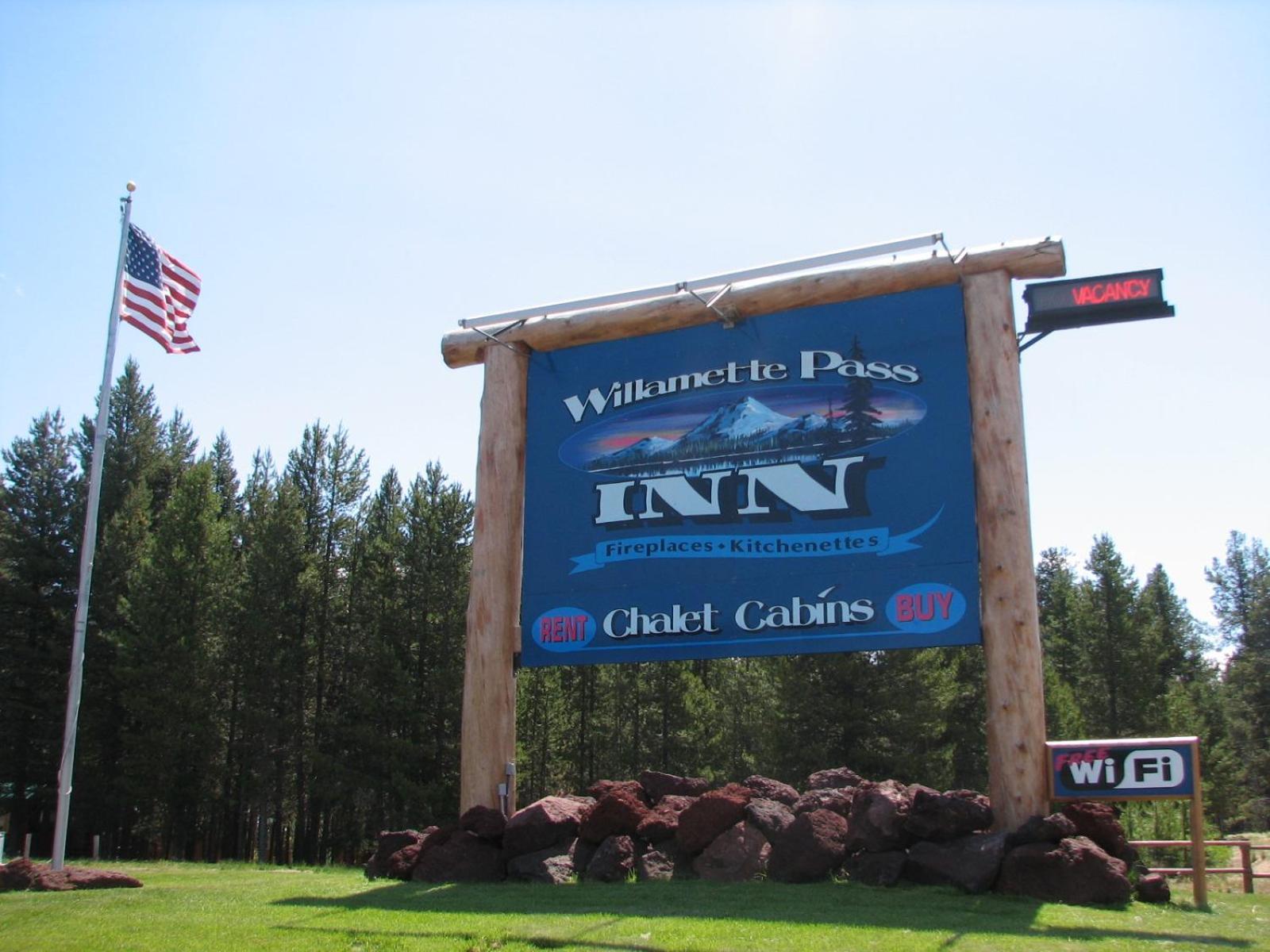 Willamette Pass Inn & Chalets Odell Lake Экстерьер фото