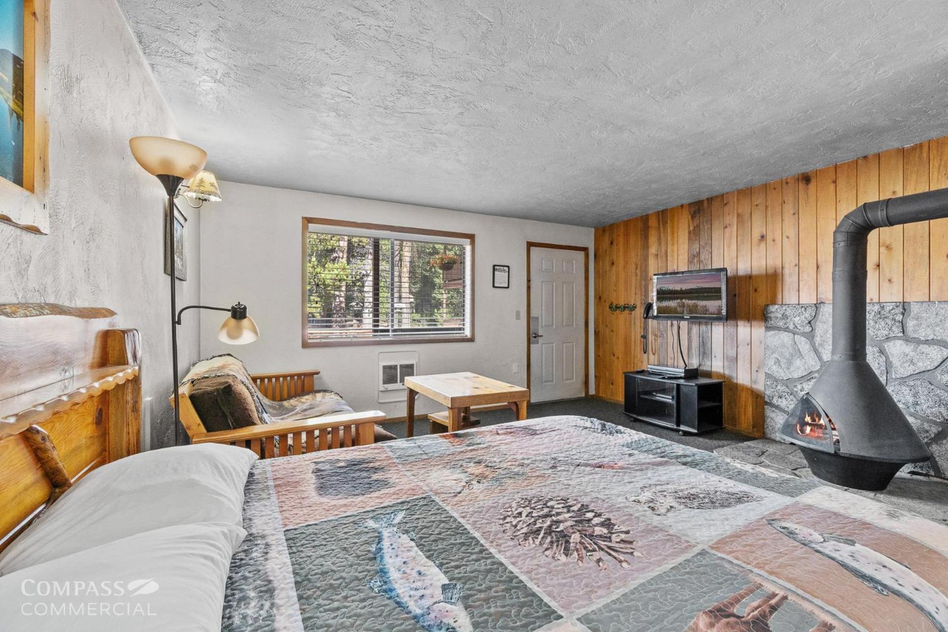 Willamette Pass Inn & Chalets Odell Lake Экстерьер фото